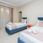 Hotel Laid