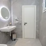 Laid Hotel