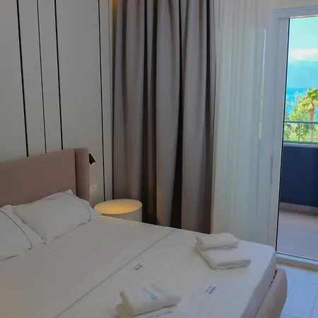 Laid 4* Vlore