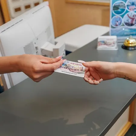 Ξενοδοχείο Laid