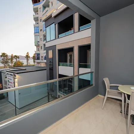 Laid 4* Vlorë