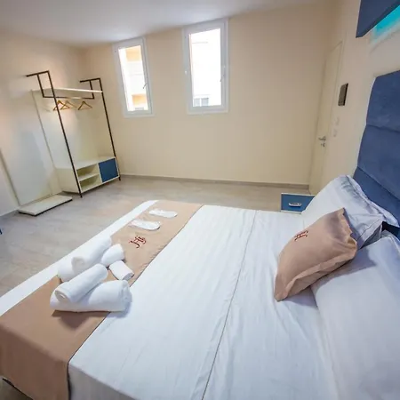 Laid Hotel
