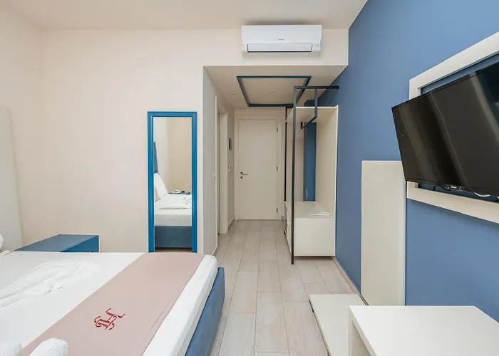 Ξενοδοχείο Laid Vlorë